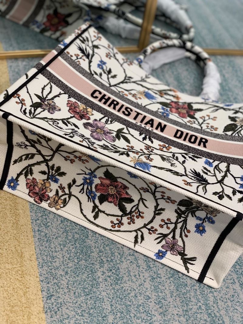 Christian Dior Shopping Bags